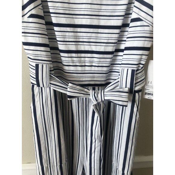 NWT Elle Womens Size M Blue White Stripe Romper Sleeveless Pockets Wide Leg - Picture 3 of 6
